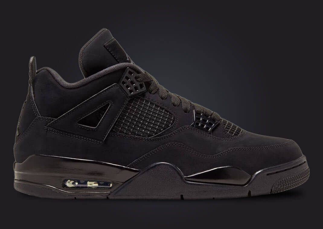 all black jordan 4